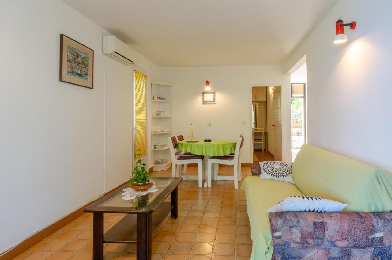 Apartment Nanica Prigradica Blato  Екстериор снимка